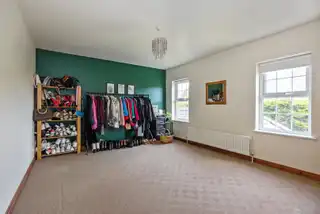 2 Strangford AvenueImage 16