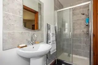 2 Strangford AvenueImage 31