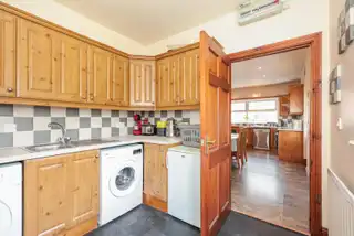 2 Strangford AvenueImage 17