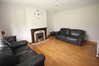 1 Beechwood ParkImage 3
