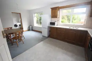1 Beechwood ParkImage 5