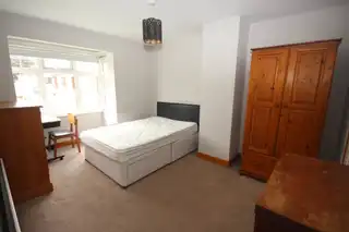 1 Beechwood ParkImage 14