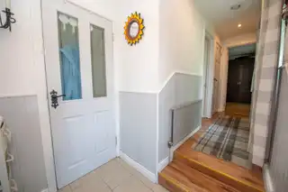 Tooban UpperImage 3