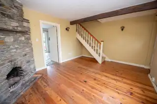 1 Lennonbank CottagesImage 7