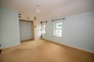 1 Lennonbank CottagesImage 17