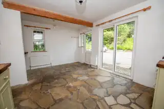 1 Lennonbank CottagesImage 12