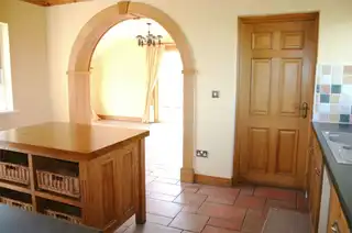 121 Clonmore RoadImage 4