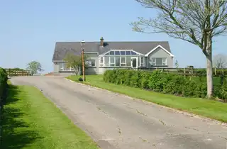 121 Clonmore RoadImage 3