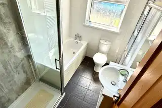 4 Bramblewood ParkImage 9