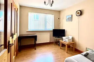 4 Bramblewood ParkImage 7
