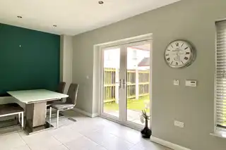 17 Bowens MewsImage 8
