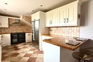18 Dorchester AvenueImage 5