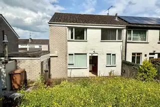 24 Rosemount AvenueImage 18