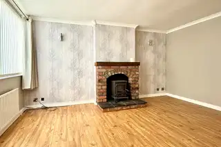 24 Rosemount AvenueImage 4