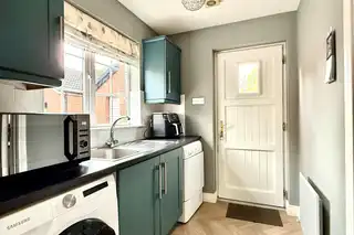 34 Lynden GateImage 19