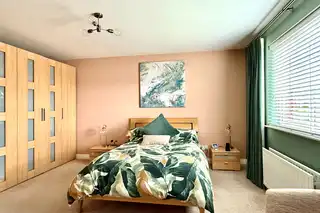 34 Lynden GateImage 22