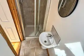 7 Clanbrassil DriveImage 14