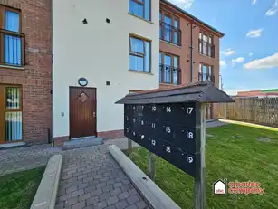 2 288 Antrim RoadImage 14