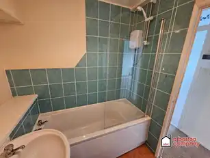 10A Beechwood HouseImage 8