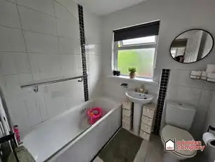7 Dorchester CrescentImage 6