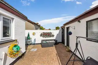 1 Irvington AvenueImage 9