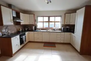 12A Tullywiggan CottagesImage 5