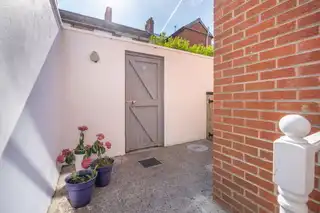 30 Ava DriveImage 28
