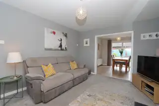 5 Millbank CrescentImage 7