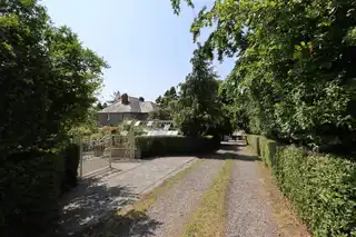 'Mount Cairn', 106 Newtownards RoadImage 53