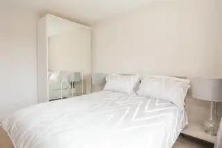 Apt 7 Hillview AvenueImage 15