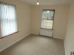12 Aylesbury CourtImage 8