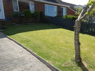 11 Dermott GardensImage 2
