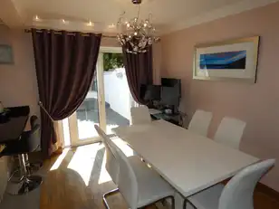 11 Dermott GardensImage 10