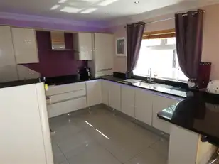 11 Dermott GardensImage 12