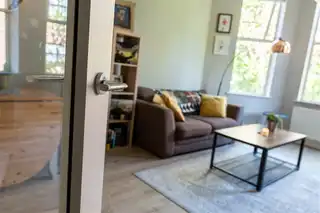 Apt 6  35-37 Sans Souci ParkImage 8