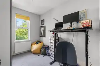 Apt 6  35-37 Sans Souci ParkImage 25