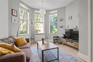 Apt 6  35-37 Sans Souci ParkImage 10