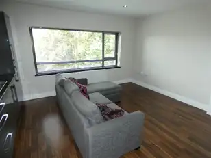 Apt 5 223 Belmont RoadImage 7