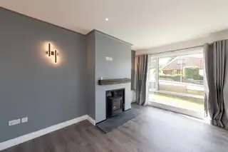 5 Cairnshill ParkImage 3
