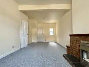 11 Avenue RoadImage 5