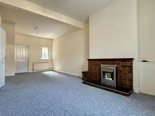 11 Avenue RoadImage 6