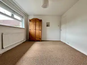 27 Deramore DriveImage 16