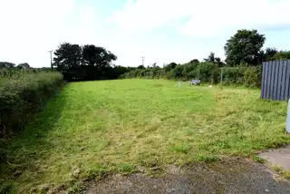 6 Bright RoadImage 12