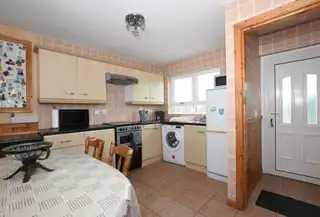 6 Bright RoadImage 7