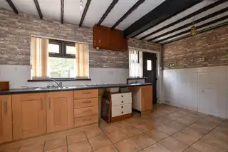 30 Annsborough ParkImage 8