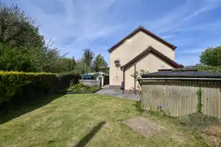 30 Annsborough ParkImage 19