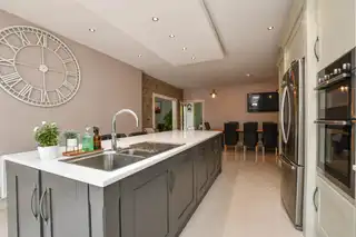 63 Strangford RoadImage 17
