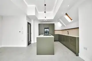 105 'Strand House' 105 Strand RoadImage 5