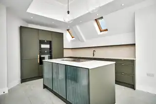 105 'Strand House' 105 Strand RoadImage 4
