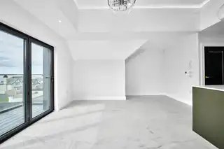 105 'Strand House' 105 Strand RoadImage 10